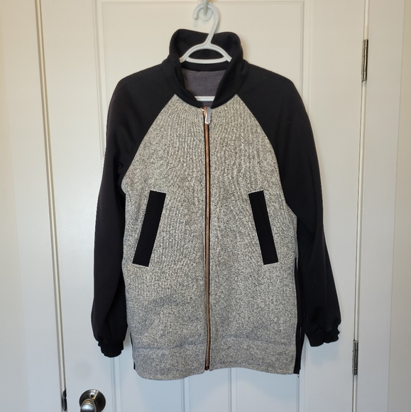 Lululemon Both Ways Bomber Jacket - Picture 5 of 6